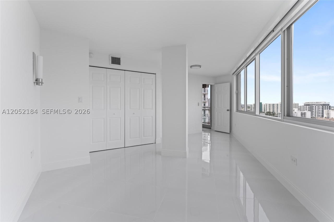 Real estate property located at 7135 Collins Ave #1535, Miami-dade, Burleigh House Condo, Miami Beach, FL