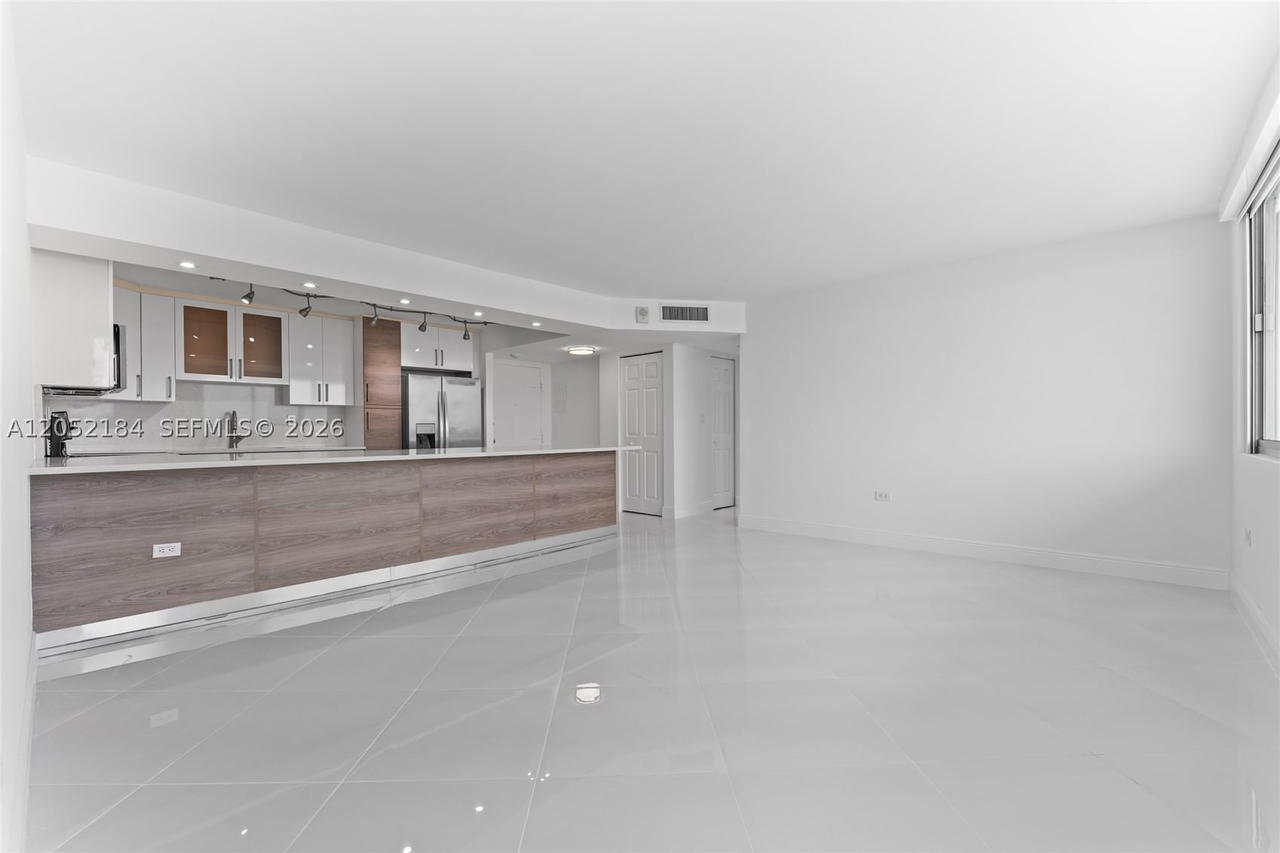 Real estate property located at 7135 Collins Ave #1535, Miami-dade, Burleigh House Condo, Miami Beach, FL