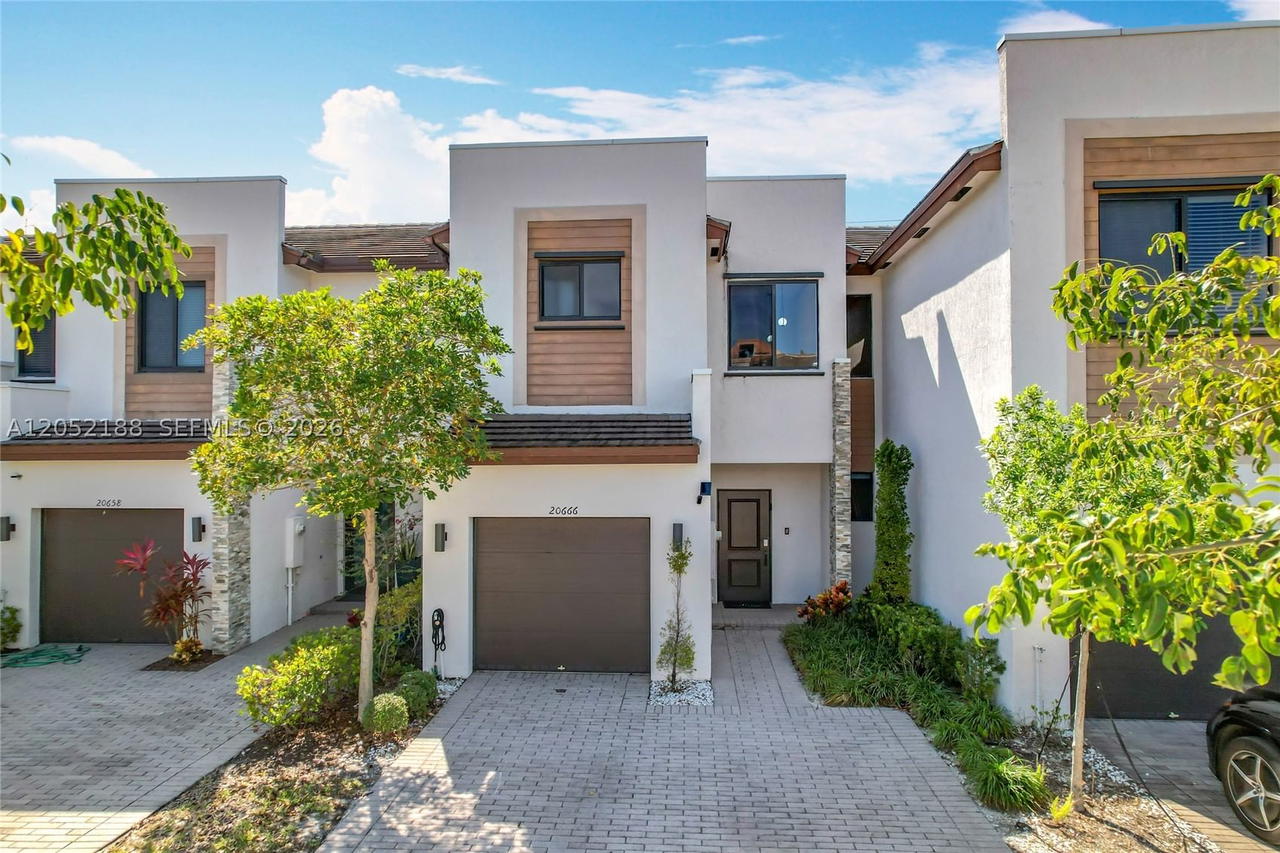 Real estate property located at 20666 2nd Ct, Miami-dade, Via Ventura Neighborhood, Miami, FL