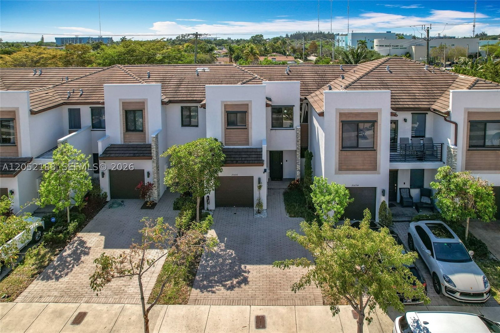 Real estate property located at 20666 2nd Ct, Miami-dade, Via Ventura Neighborhood, Miami, FL