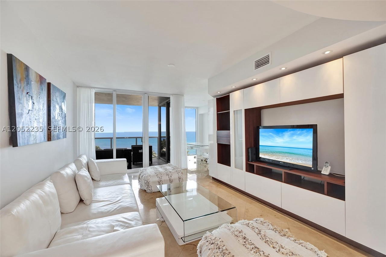 Real estate property located at 19111 Collins Ave #607, Miami-dade, Ocean Two Condo, Sunny Isles Beach, FL