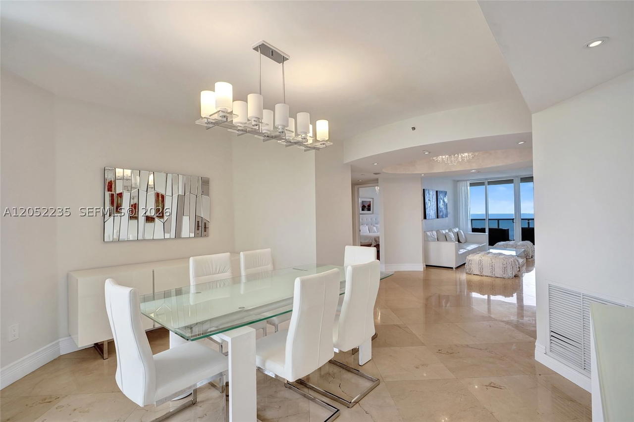 Real estate property located at 19111 Collins Ave #607, Miami-dade, Ocean Two Condo, Sunny Isles Beach, FL