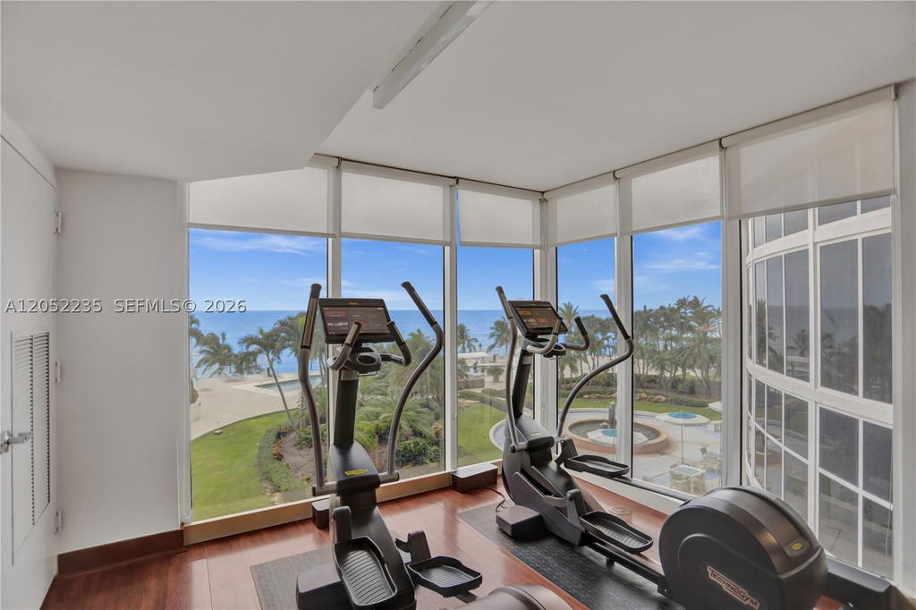 Real estate property located at 19111 Collins Ave #607, Miami-dade, Ocean Two Condo, Sunny Isles Beach, FL