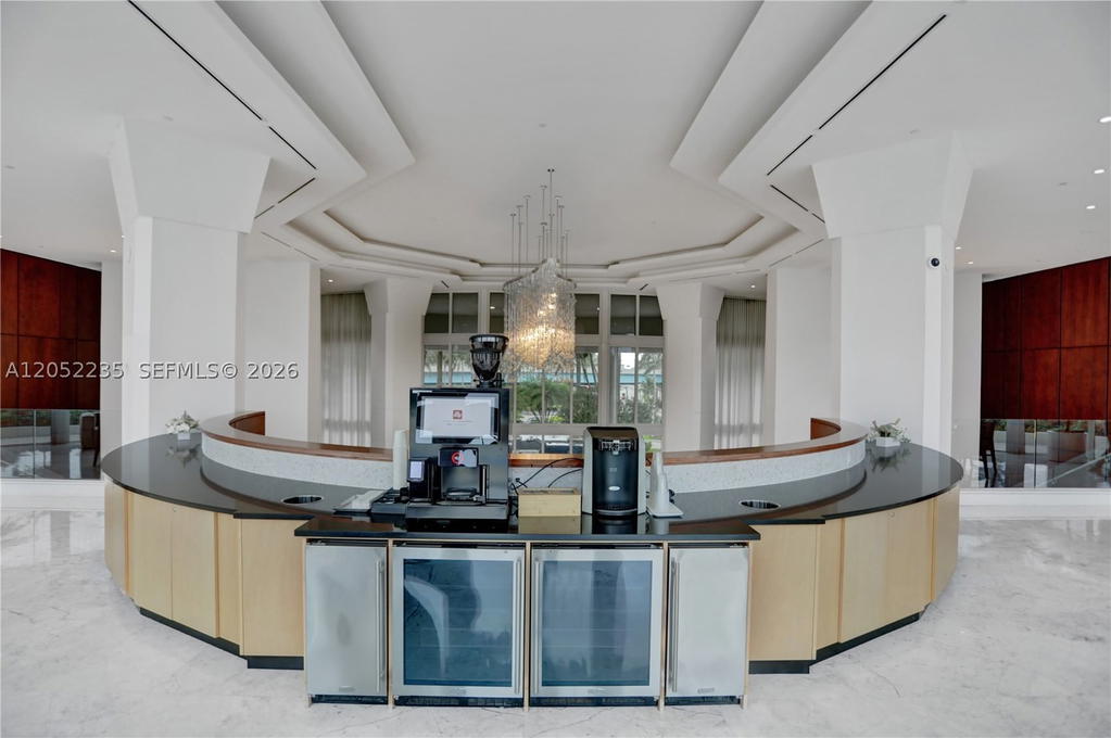 Real estate property located at 19111 Collins Ave #607, Miami-dade, Ocean Two Condo, Sunny Isles Beach, FL