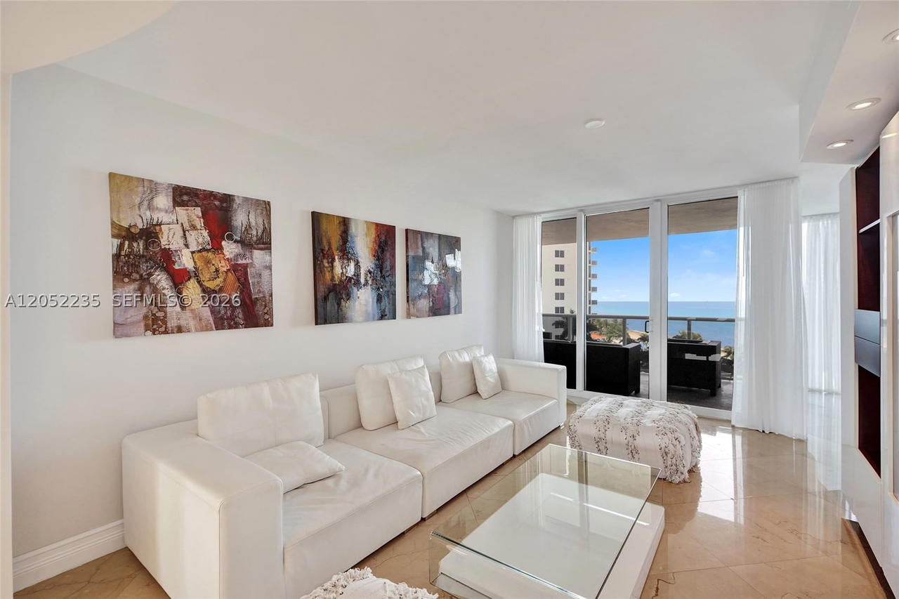 Real estate property located at 19111 Collins Ave #607, Miami-dade, Ocean Two Condo, Sunny Isles Beach, FL