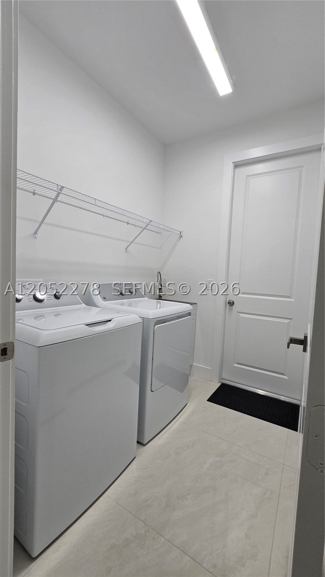Real estate property located at 728 LaPlata Ave, Lee, Mirror Lakes, Lehigh Acres, FL