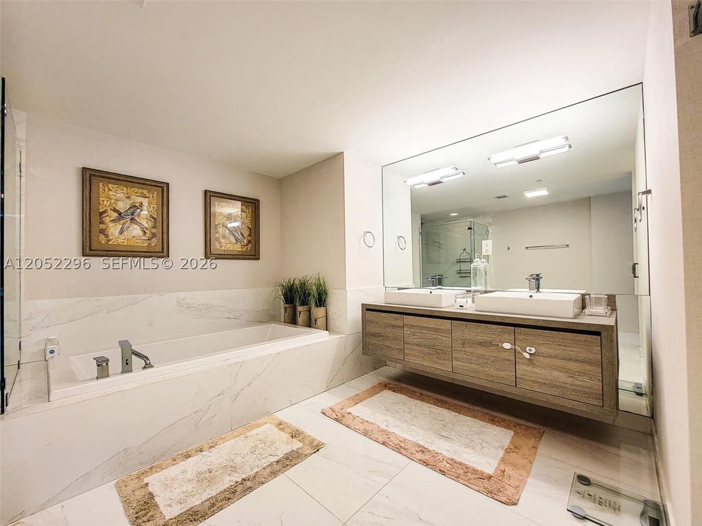 Real estate property located at 400 Sunny Isles Blvd #1604, Miami-dade, 400 Sunny Isles Condo Wes, Sunny Isles Beach, FL