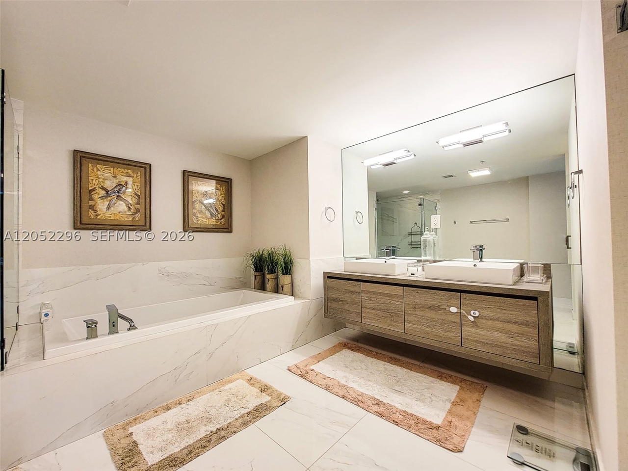 Real estate property located at 400 Sunny Isles Blvd #1604, Miami-dade, 400 Sunny Isles Condo Wes, Sunny Isles Beach, FL