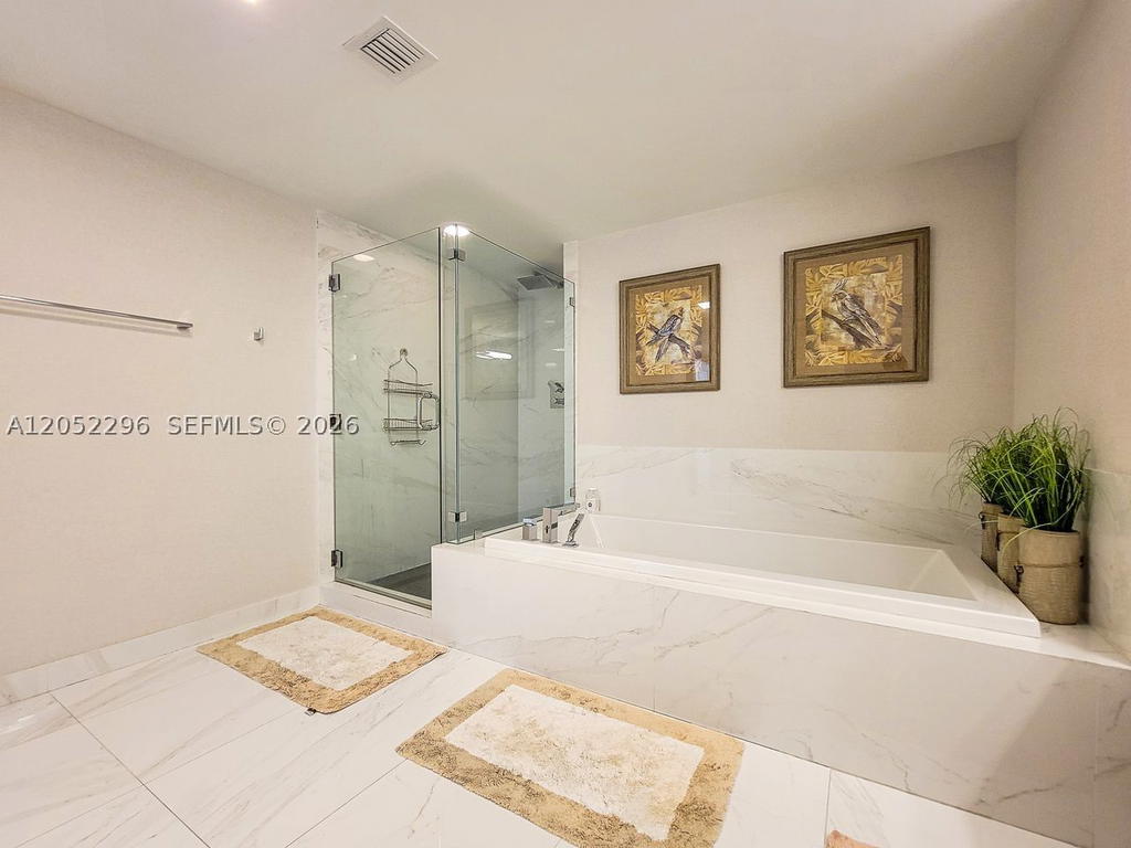 Real estate property located at 400 Sunny Isles Blvd #1604, Miami-dade, 400 Sunny Isles Condo Wes, Sunny Isles Beach, FL