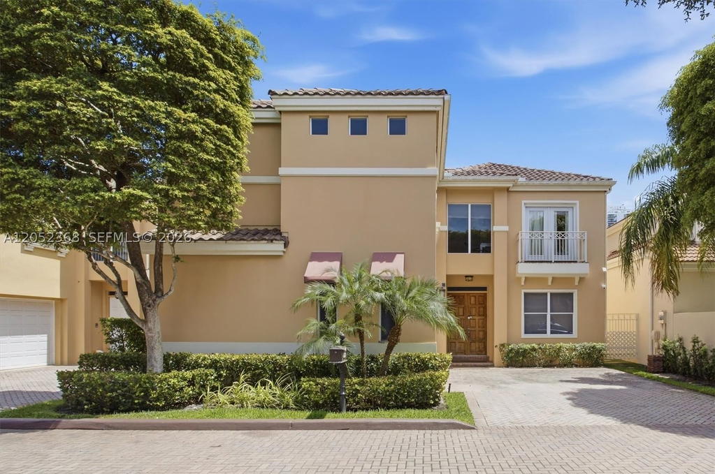 Real estate property located at 3722 208th Ter, Miami-dade, Island Way, Aventura, FL
