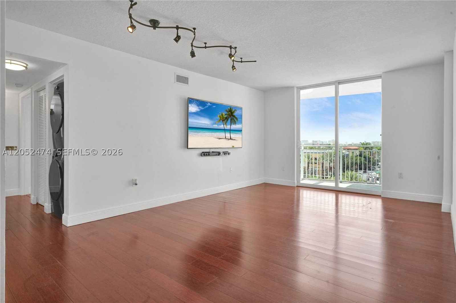 Real estate property located at 60 37th Ave #608, Miami-dade, Douglas Place Condo, Miami, FL