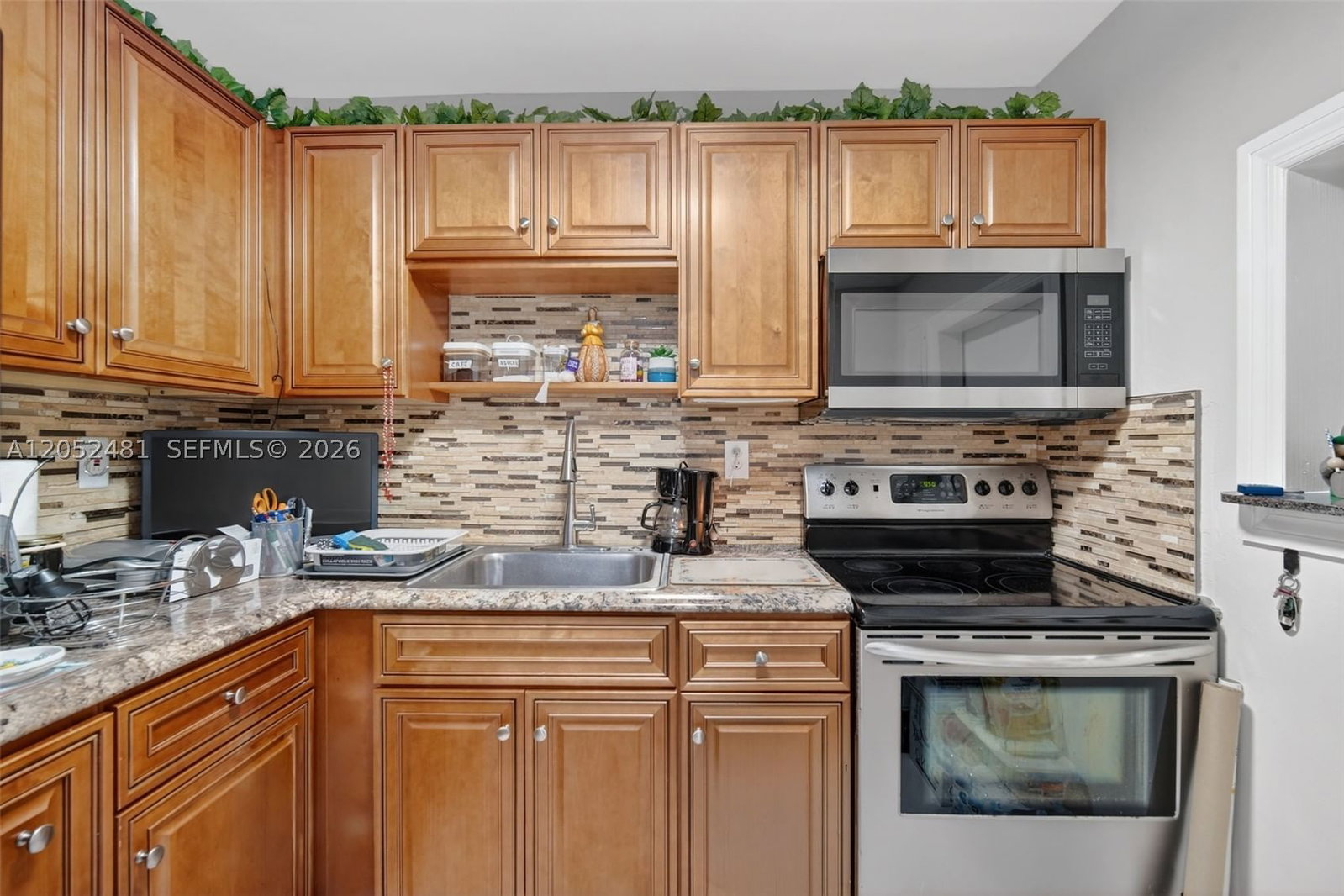 Real estate property located at 8851 Sunrise Lakes Blvd #116, Broward, Sunrise Lakes 76 Condo, Sunrise, FL