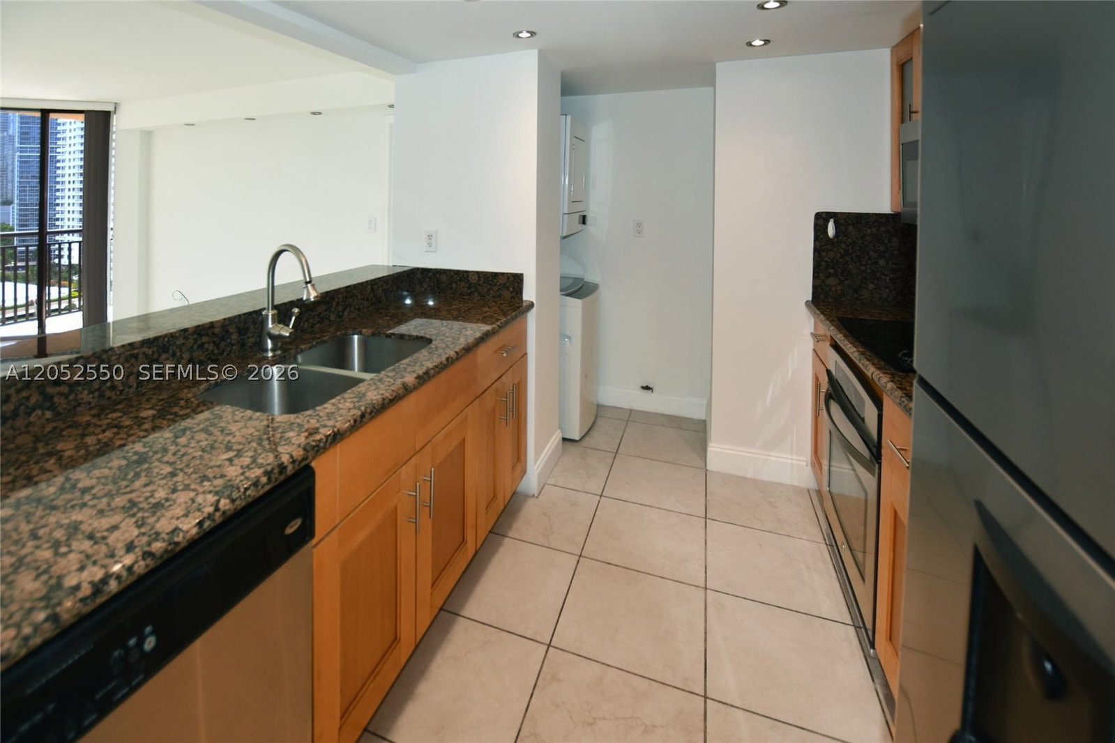 Real estate property located at 540 BRICKELL KEY DR #1511, Miami-dade, Brickell Key Ii, Miami, FL