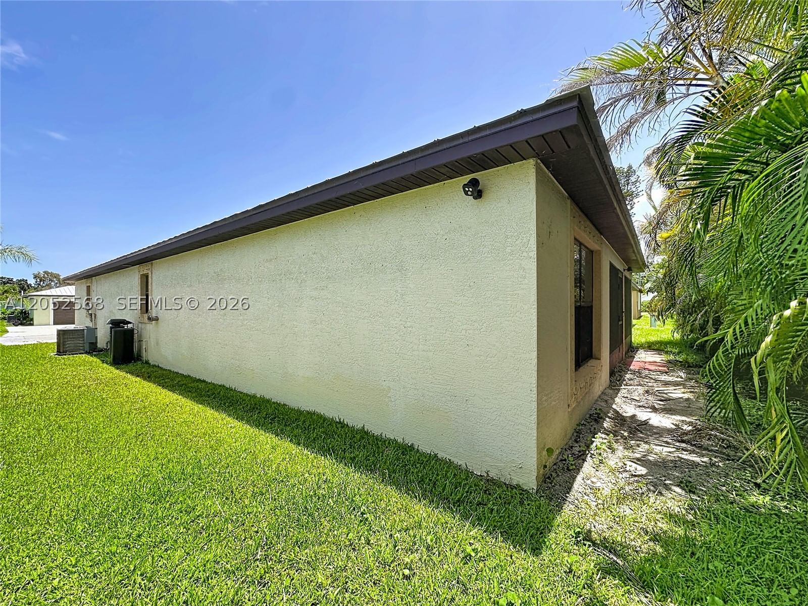 Real estate property located at 5 Flamenco Way, St Lucie, Spanish Lakes One, Port St Lucie, FL