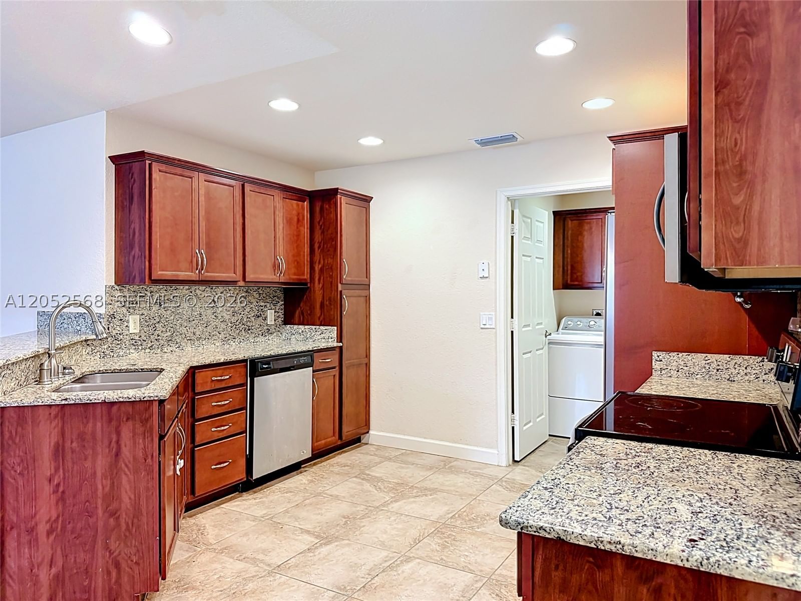 Real estate property located at 5 Flamenco Way, St Lucie, Spanish Lakes One, Port St Lucie, FL