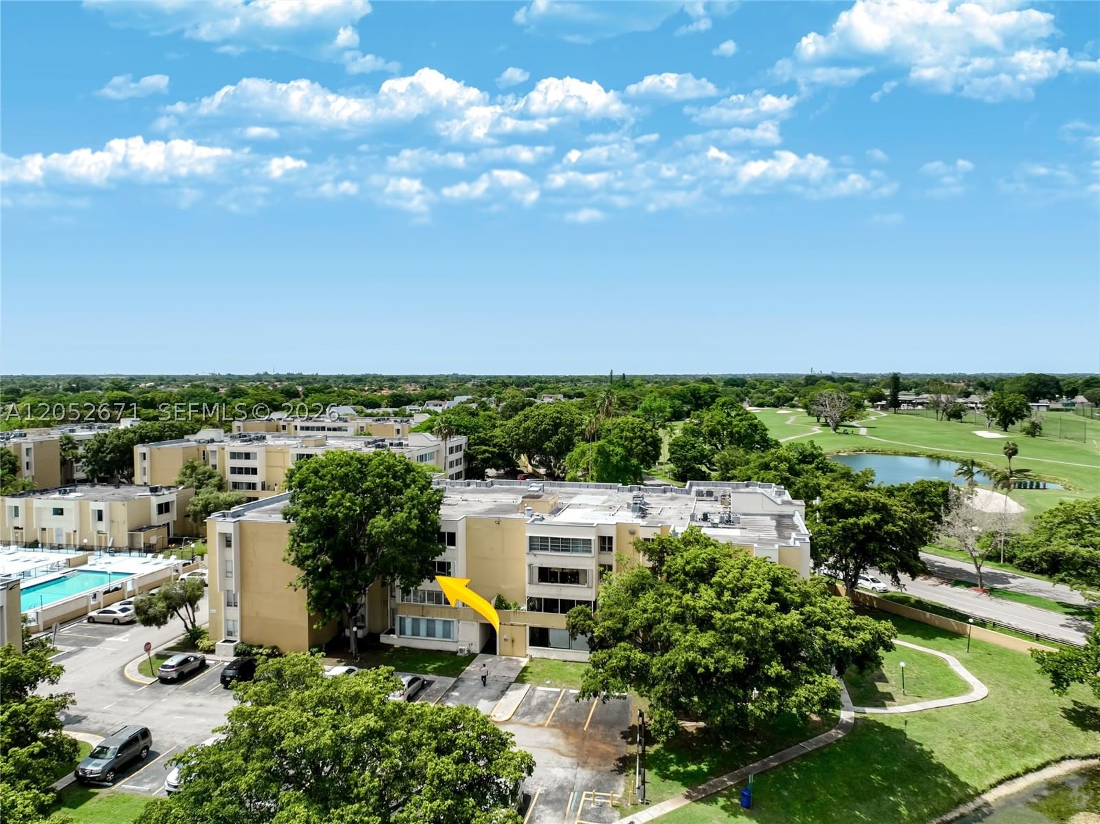Real estate property located at 6861 147th Ave #3G, Miami-dade, Sovereigns Condo, Miami, FL
