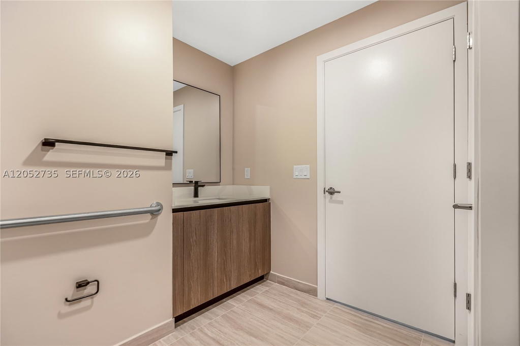 Real estate property located at 580 72nd St #1005, Miami-dade, 72 Park, Miami Beach, FL