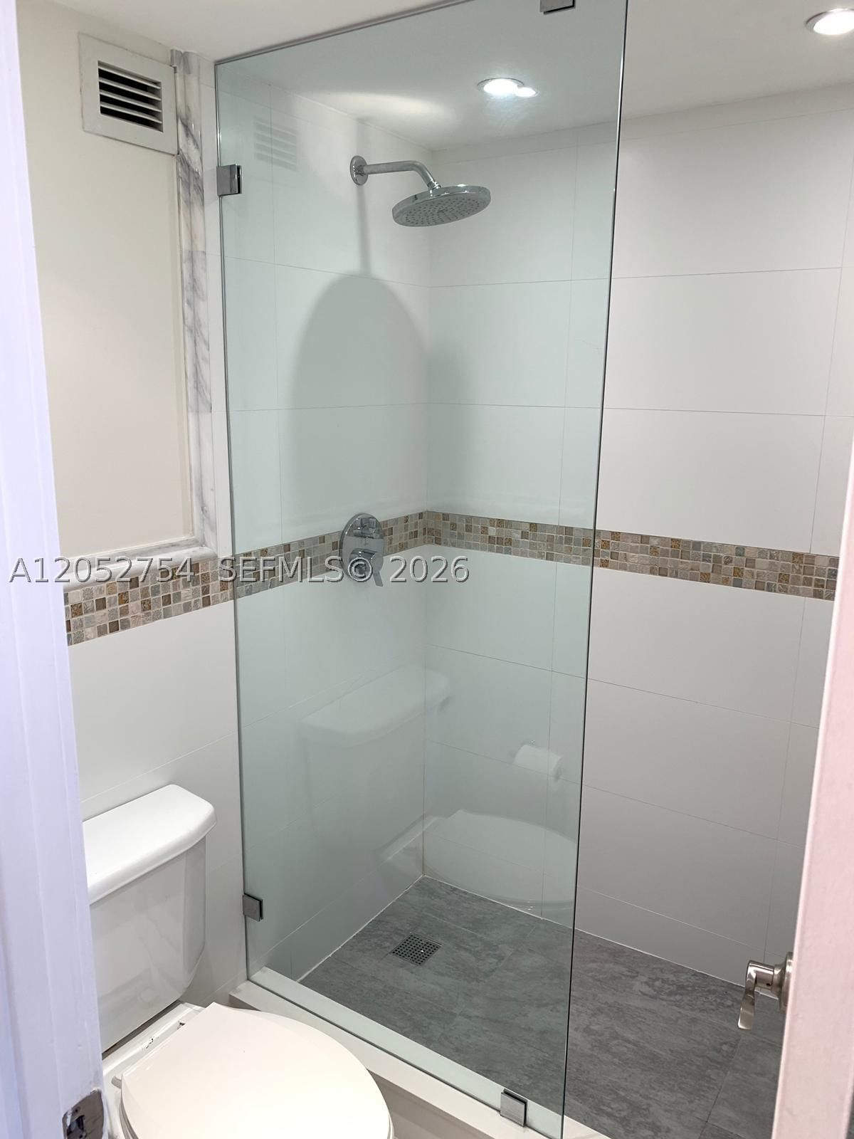 Real estate property located at 2899 Collins Ave #724, Miami-dade, Triton Tower Condo, Miami Beach, FL