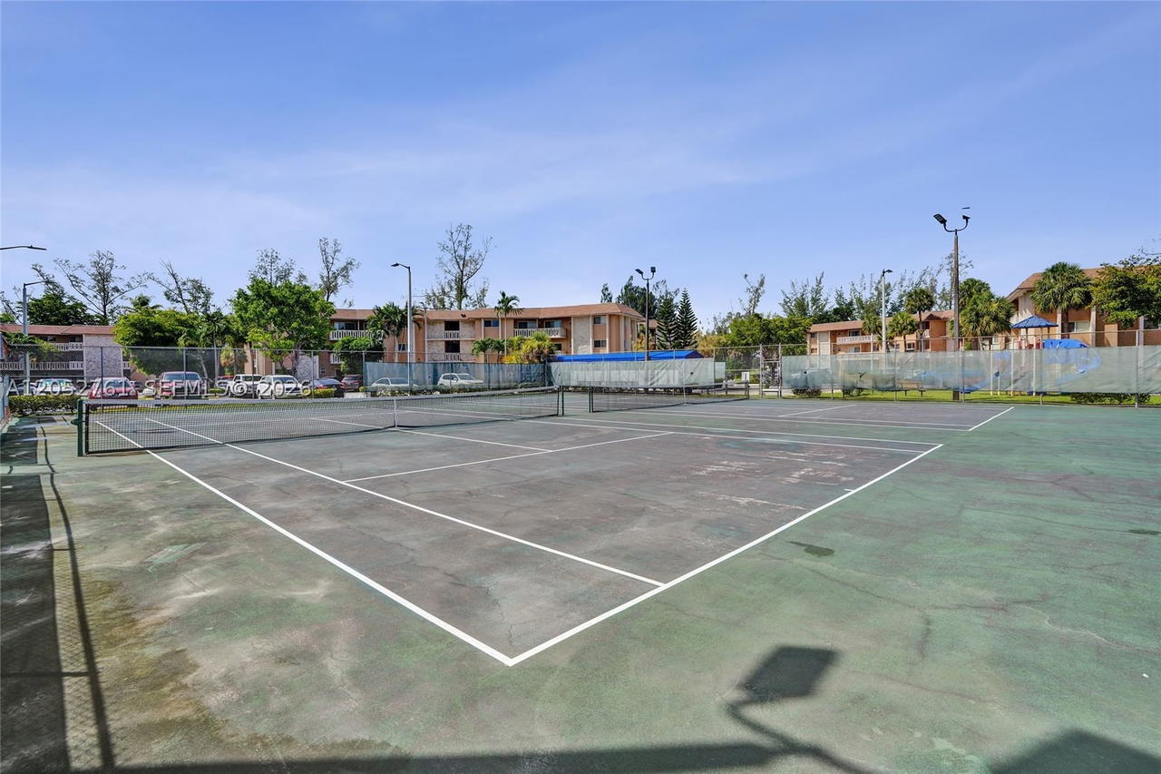 Real estate property located at 7430 Miami Lakes Dr E107, Miami-dade, Villas Of Miami Lakes Con, Miami Lakes, FL