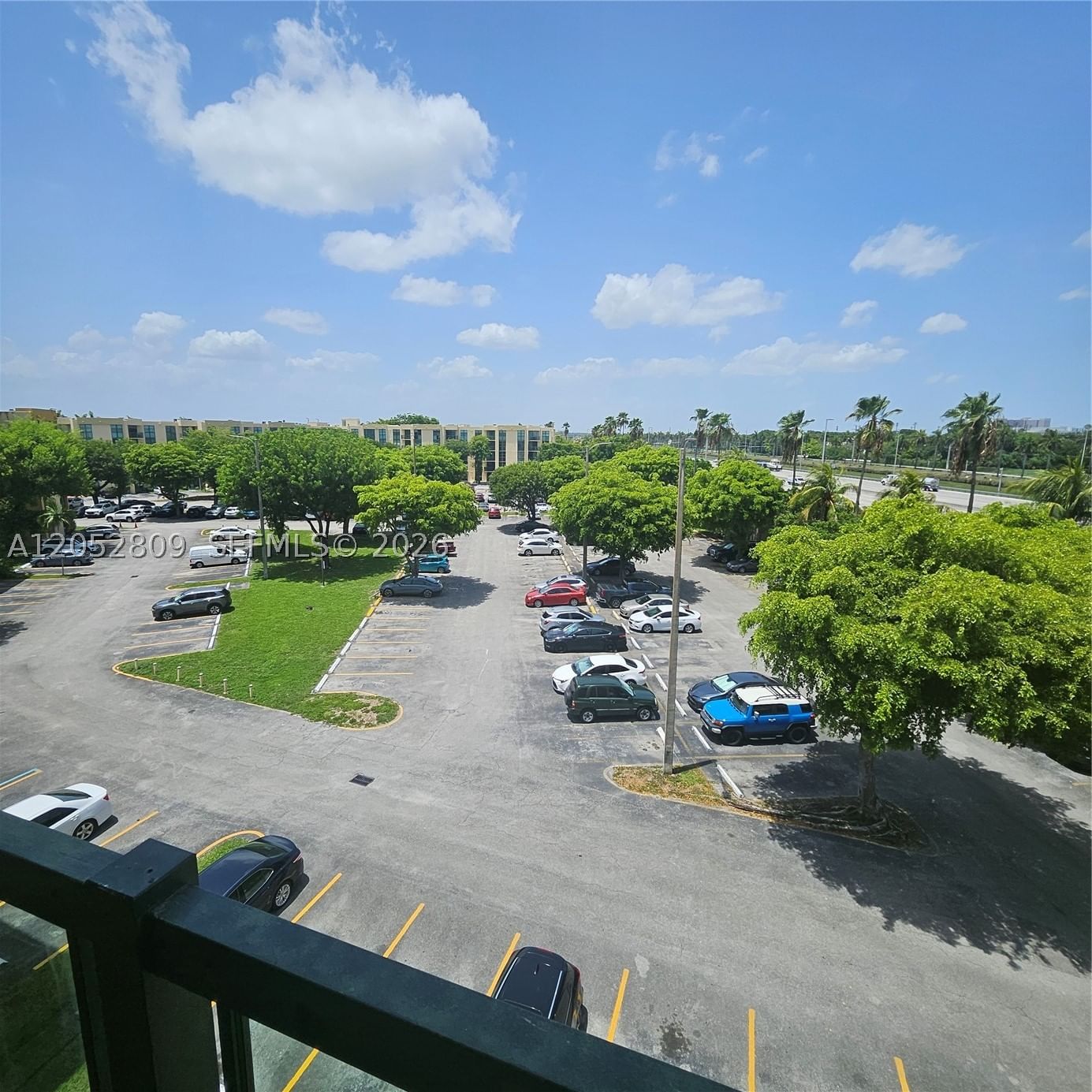 Real estate property located at 11790 18th St #519-3, Miami-dade, International Park Condo, Miami, FL