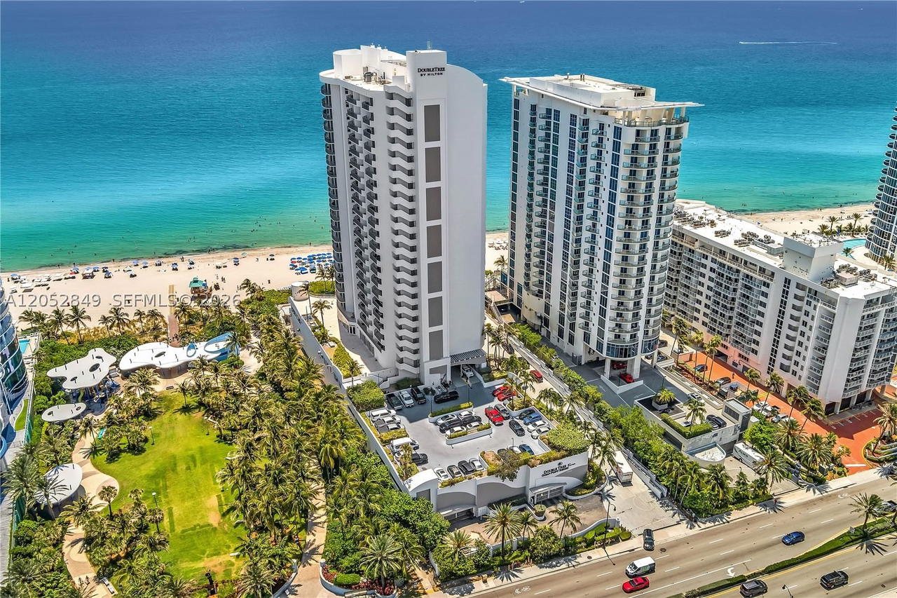 Real estate property located at 17375 Collins Ave #1703, Miami-dade, Ocean Point Beach Club Co, Sunny Isles Beach, FL