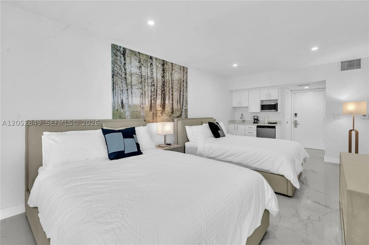Real estate property located at 17375 Collins Ave #1703, Miami-dade, Ocean Point Beach Club Co, Sunny Isles Beach, FL