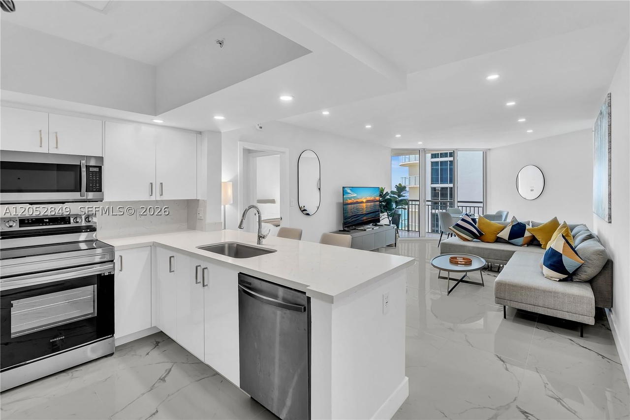 Real estate property located at 17375 Collins Ave #1703, Miami-dade, Ocean Point Beach Club Co, Sunny Isles Beach, FL