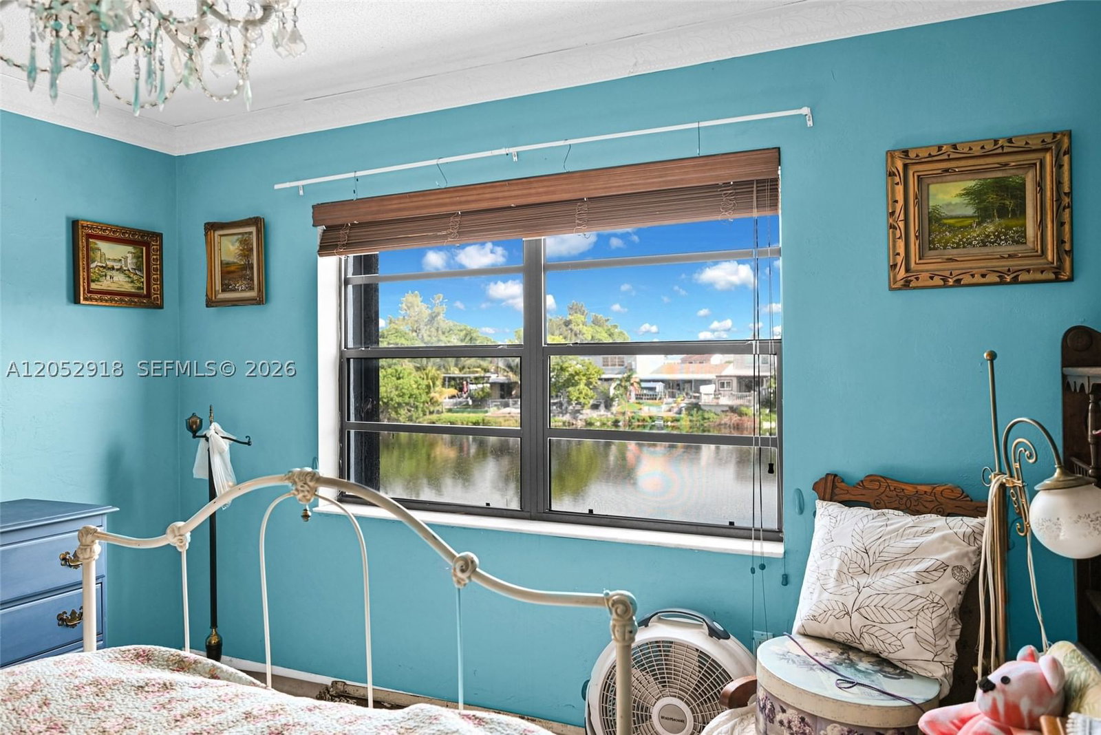 Real estate property located at 1335 68th St #204, Miami-dade, Kings Cove Condo, Hialeah, FL