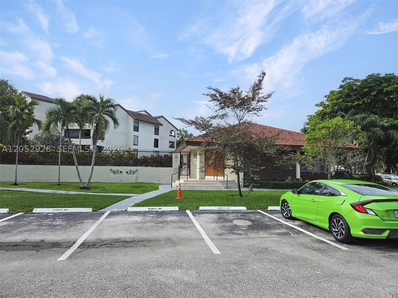 Real estate property located at 9070 125th Ave A203, Miami-dade, Kenland Bend South Condo, Miami, FL