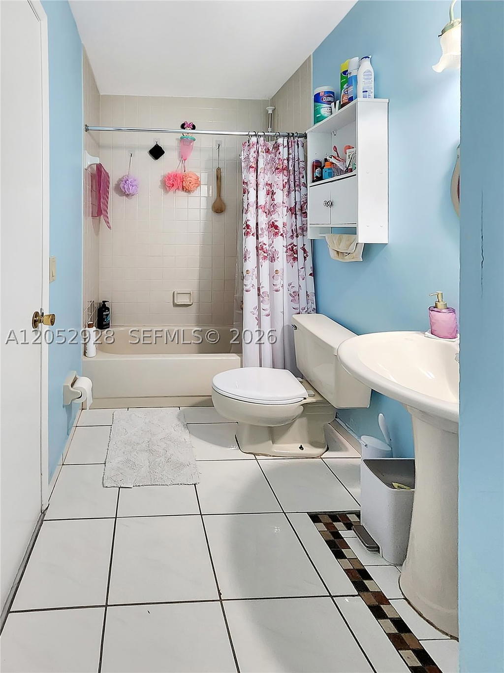Real estate property located at 9070 125th Ave A203, Miami-dade, Kenland Bend South Condo, Miami, FL