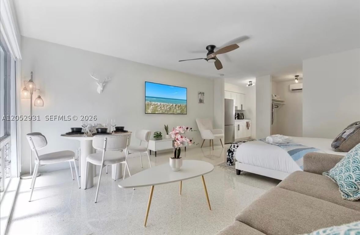 Real estate property located at 333 Palm St, Broward, Hollywood Central Beach, Hollywood, FL