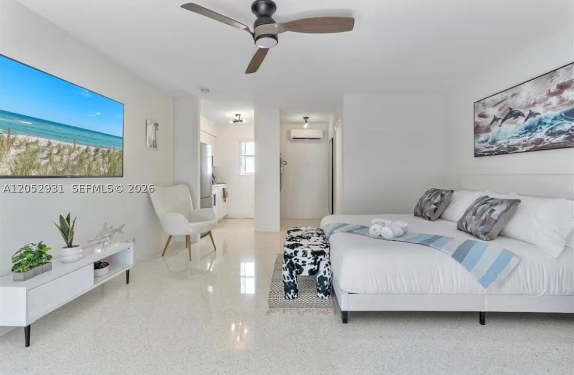 Real estate property located at 333 Palm St, Broward, Hollywood Central Beach, Hollywood, FL