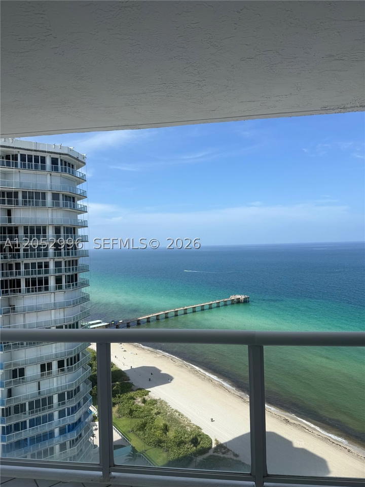 Real estate property located at 16425 Collins Ave #2415, Miami-dade, Oceania I Condo, Sunny Isles Beach, FL