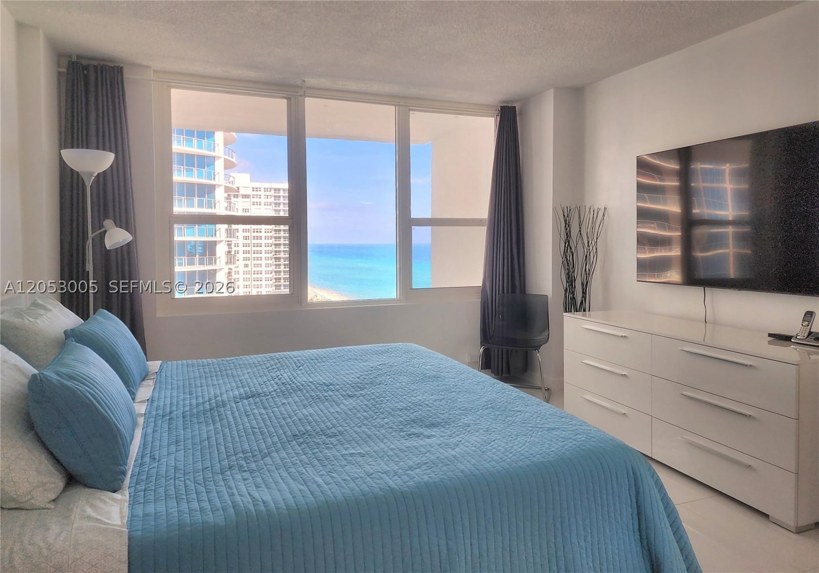 Real estate property located at 3505 Ocean Dr #1011, Broward, Alexander Towers Condo, Hollywood, FL