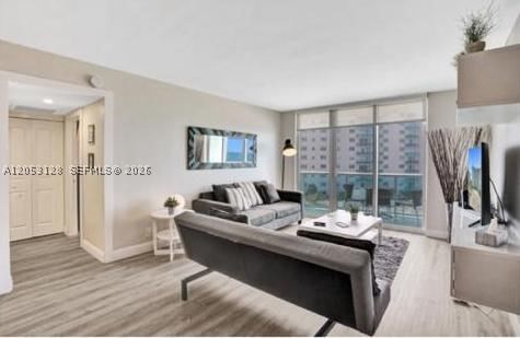 Real estate property located at 3901 Ocean Dr #7C, Broward, Tides On Hollywood Beach, Hollywood, FL