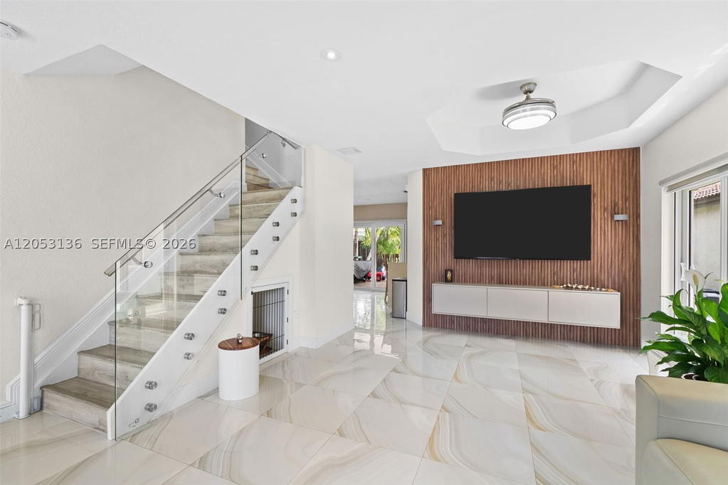 Real estate property located at 12050 135th Ter, Miami-dade, Four Lakes Sec 7, Miami, FL