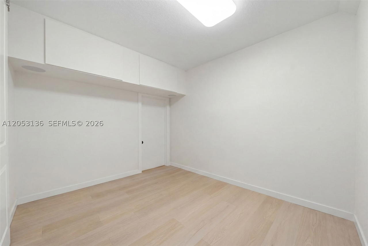 Real estate property located at 12050 135th Ter, Miami-dade, Four Lakes Sec 7, Miami, FL