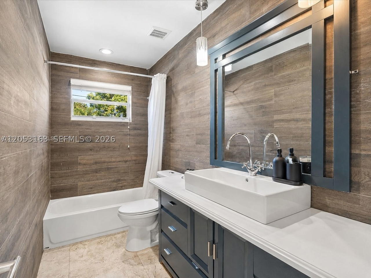 Real estate property located at 6441 Meade St, Broward, Linwood Gardens No 1, Hollywood, FL