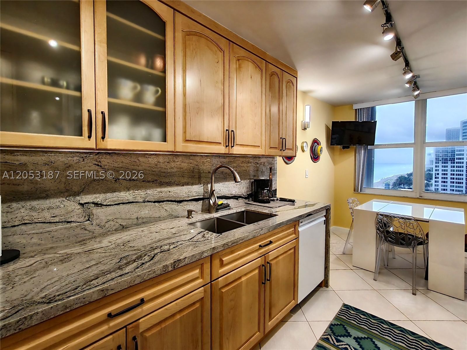 Real estate property located at 2751 Ocean Dr #1106S, Broward, Aquarius Condo, Hollywood, FL