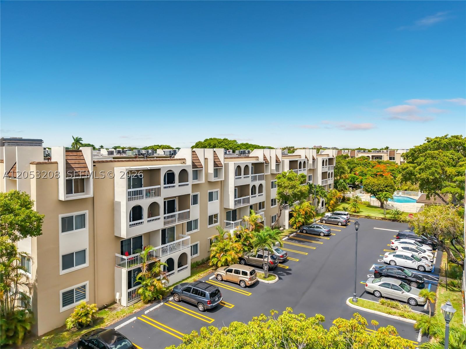 Real estate property located at 7722 Camino Real E304, Miami-dade, Village Of Kings Creek Con, Miami, FL