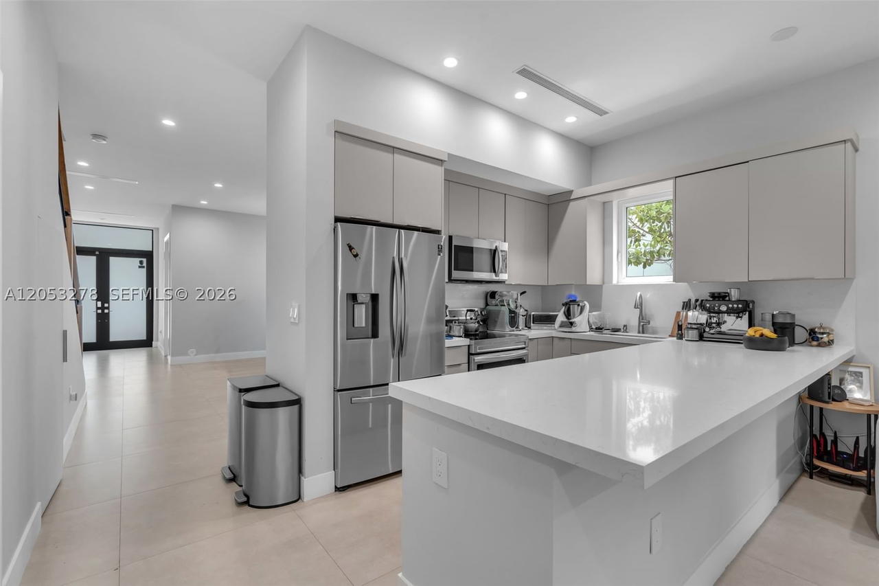 Real estate property located at 3769 27th Ln #3769, Miami-dade, Douglas Manor, Miami, FL