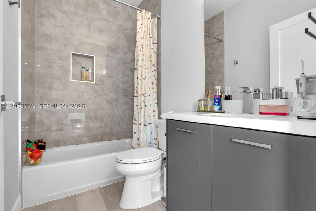 Real estate property located at 3769 27th Ln #3769, Miami-dade, Douglas Manor, Miami, FL