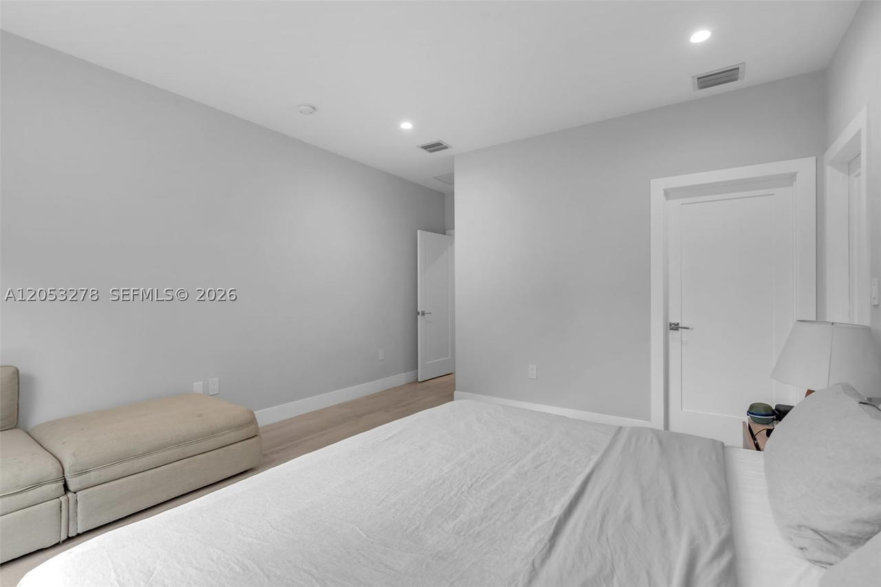 Real estate property located at 3769 27th Ln #3769, Miami-dade, Douglas Manor, Miami, FL