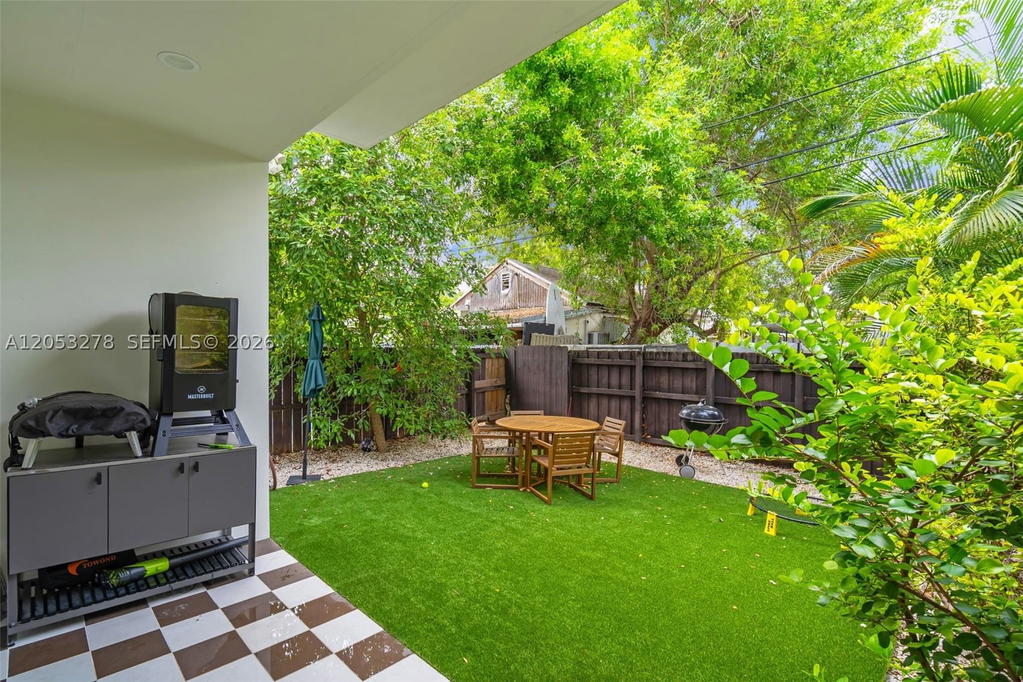 Real estate property located at 3769 27th Ln #3769, Miami-dade, Douglas Manor, Miami, FL
