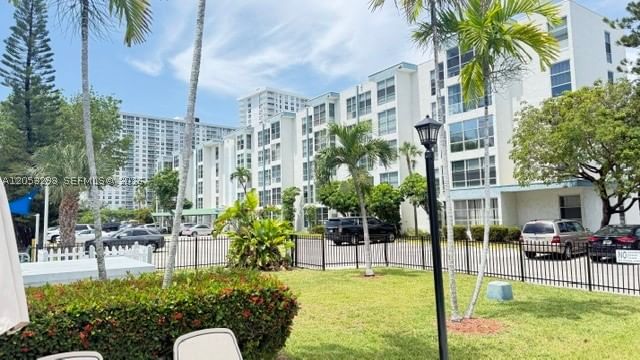Real estate property located at 17570 Atlantic Blvd #105, Miami-dade, Avila Condo, Sunny Isles Beach, FL