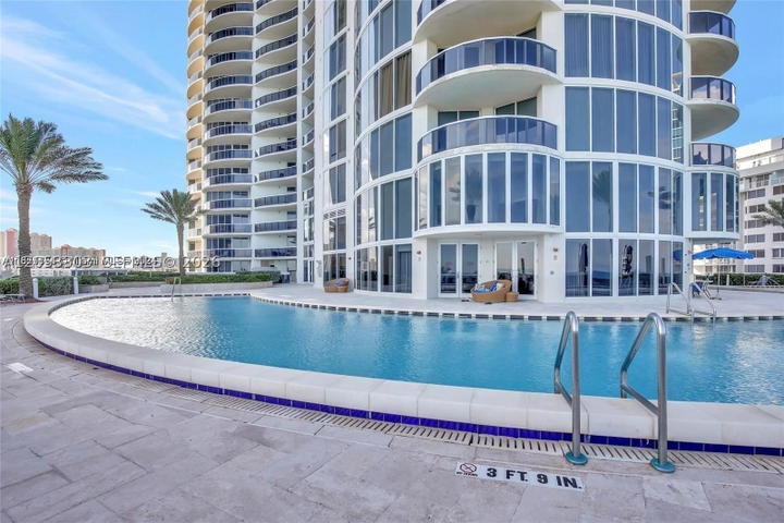 Real estate property located at 17201 Collins Ave #2502, Miami-dade, Ocean Four Condominium, Sunny Isles Beach, FL