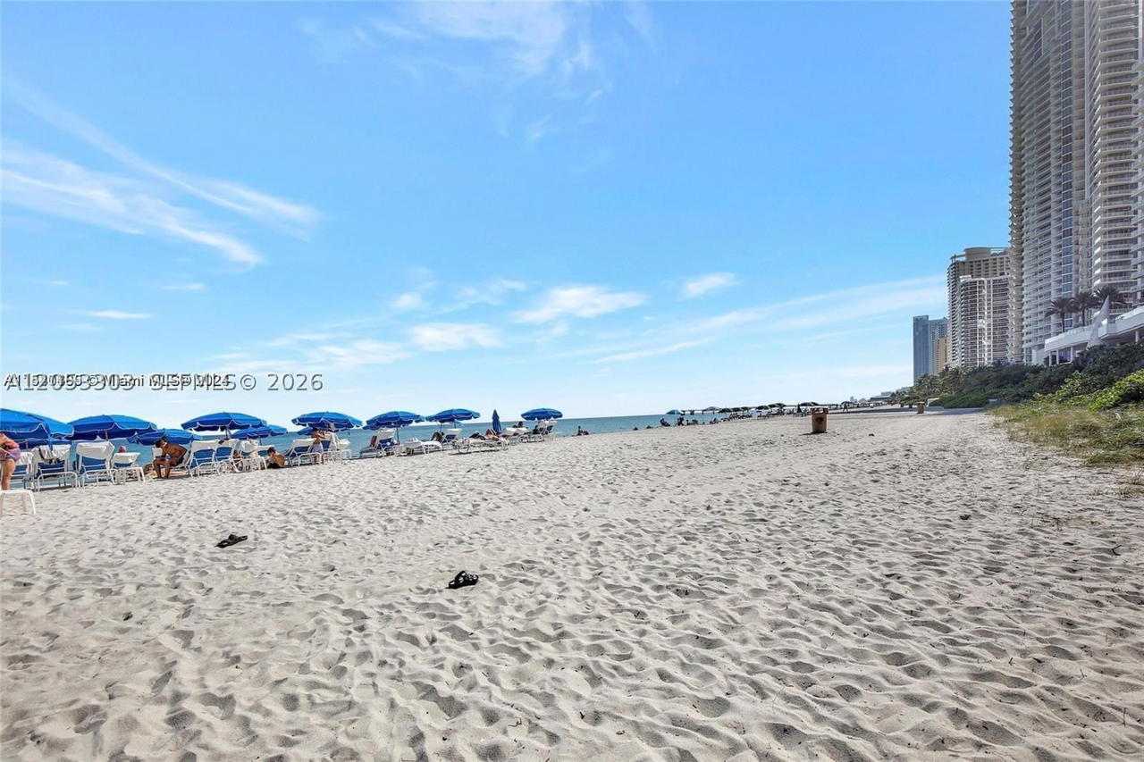 Real estate property located at 17201 Collins Ave #2502, Miami-dade, Ocean Four Condominium, Sunny Isles Beach, FL