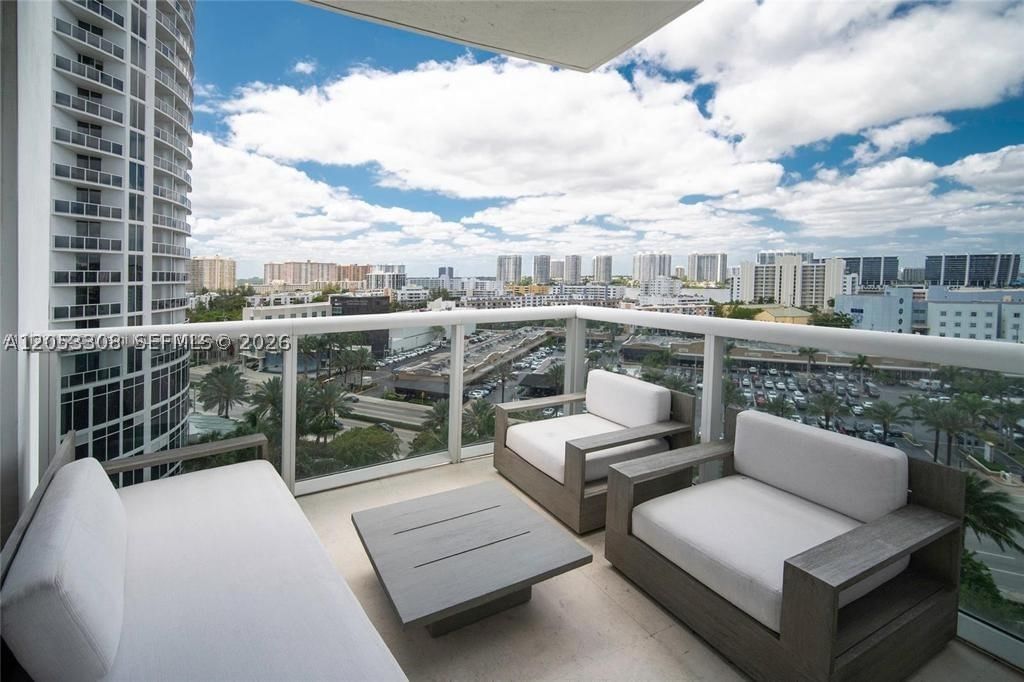 Real estate property located at 18101 Collins Ave #1101, Miami-dade, Trump Palace Condo, Sunny Isles Beach, FL