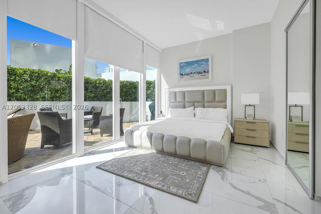 Real estate property located at 50 Pointe Dr #510, Miami-dade, Continuum On South Beach, Miami Beach, FL