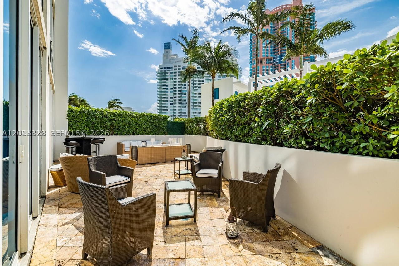 Real estate property located at 50 Pointe Dr #510, Miami-dade, Continuum On South Beach, Miami Beach, FL